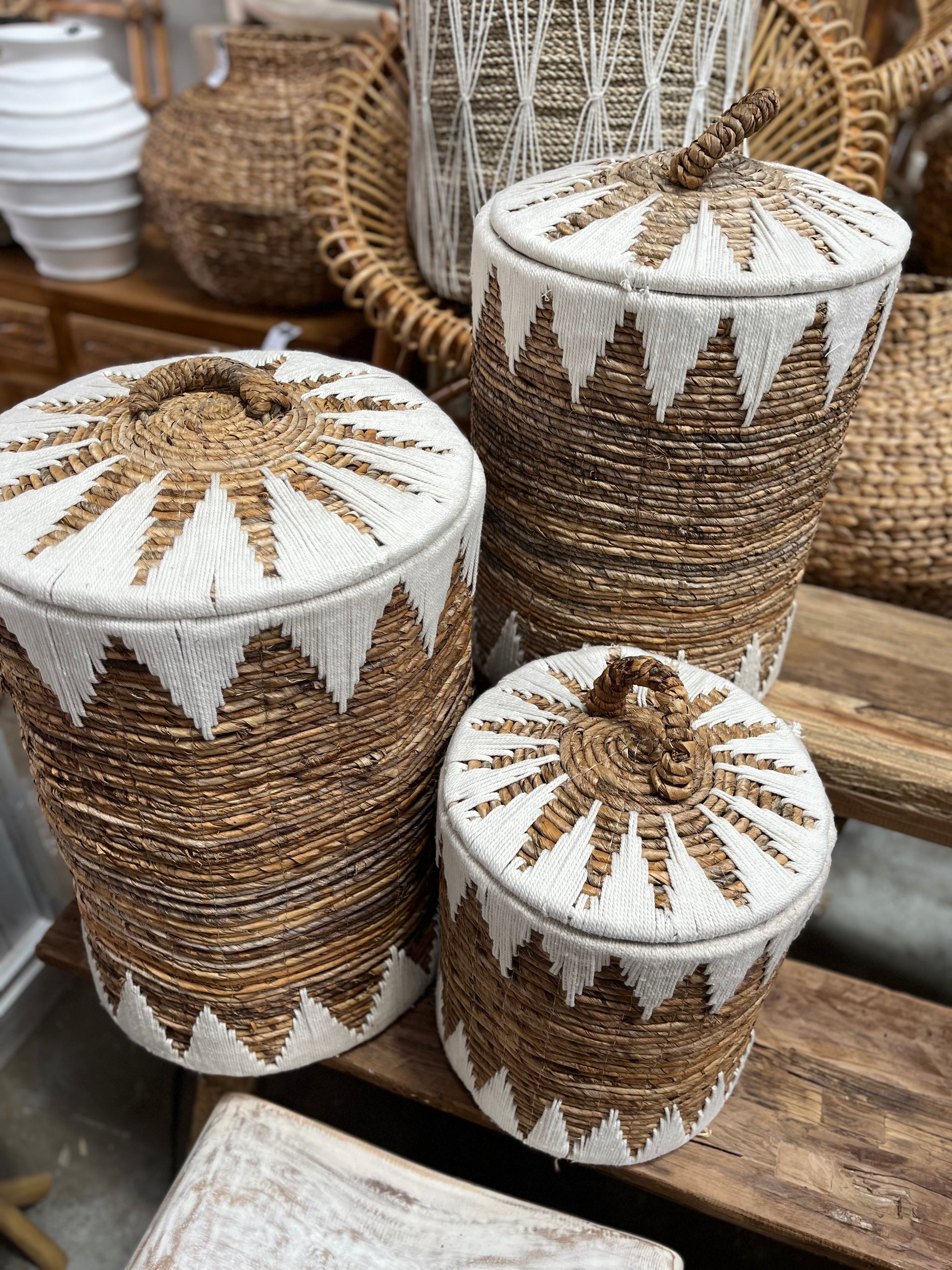 Set 3 natural / white woven baskets with lids - Bali Beach Beyond