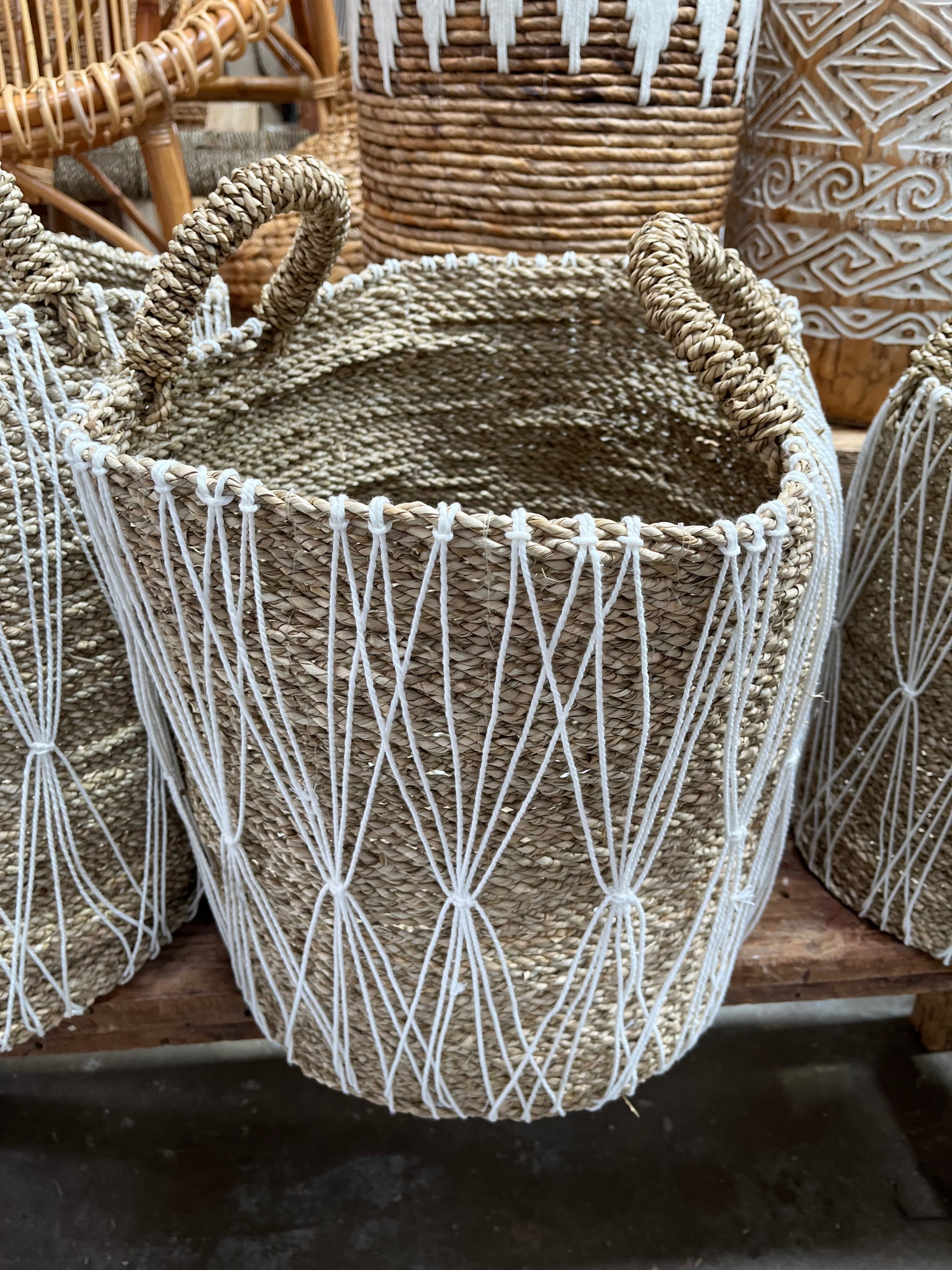 Woven natural basket with macrame. M - Bali Beach Beyond