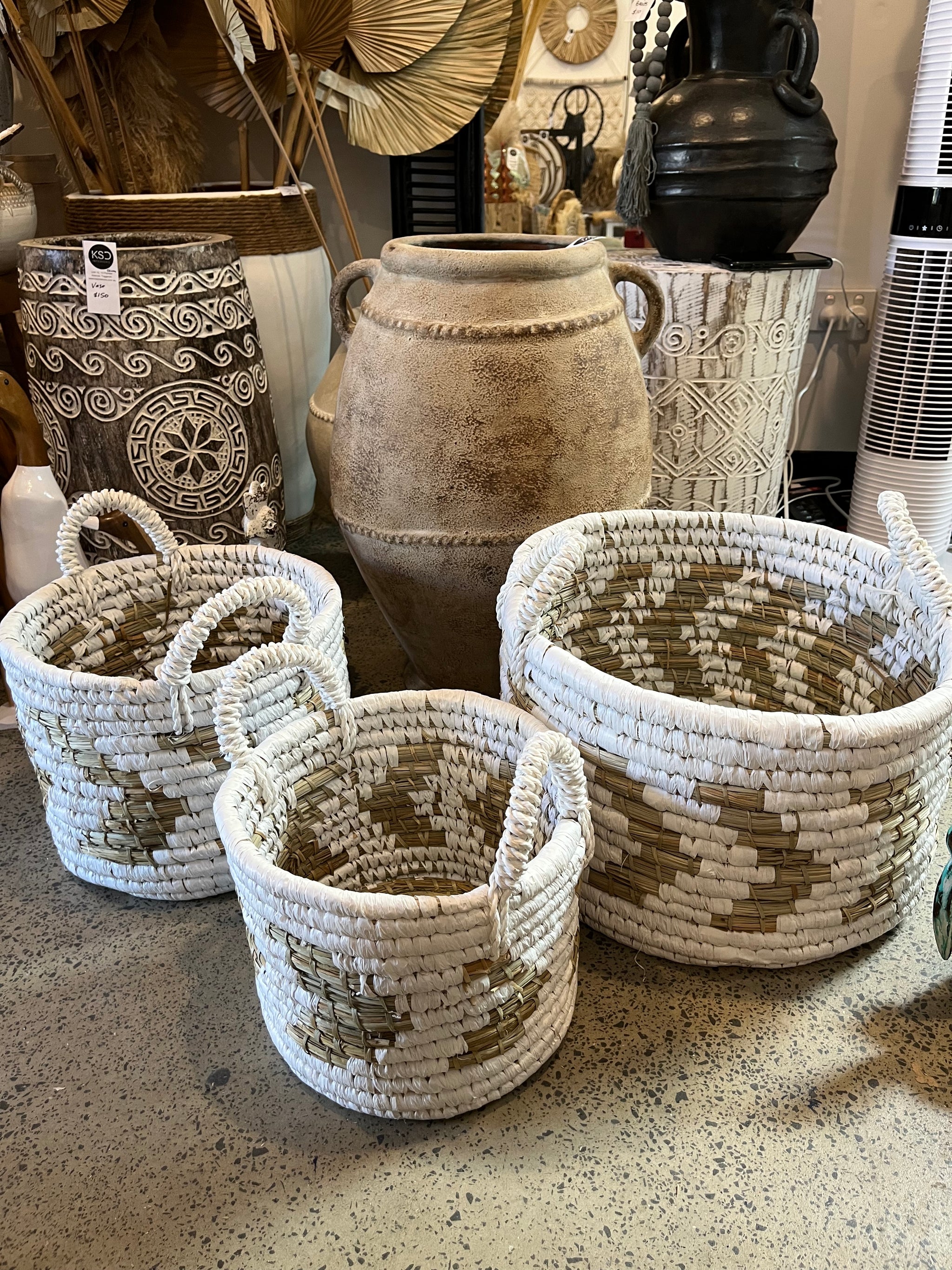 Set 3 woven baskets with white / natural - Bali Beach Beyond