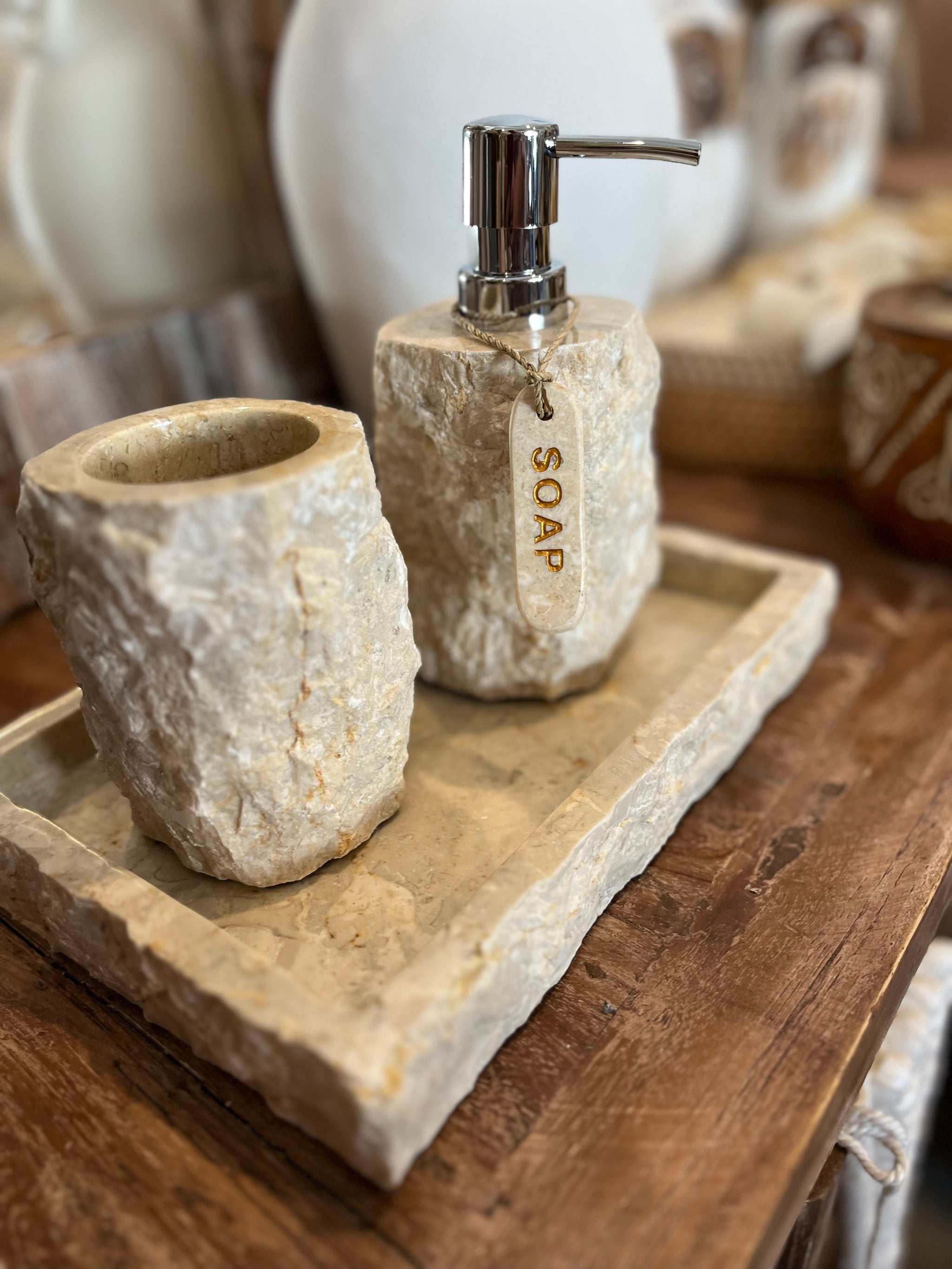 Marble tray with natural edge. Natural - Bali Beach Beyond