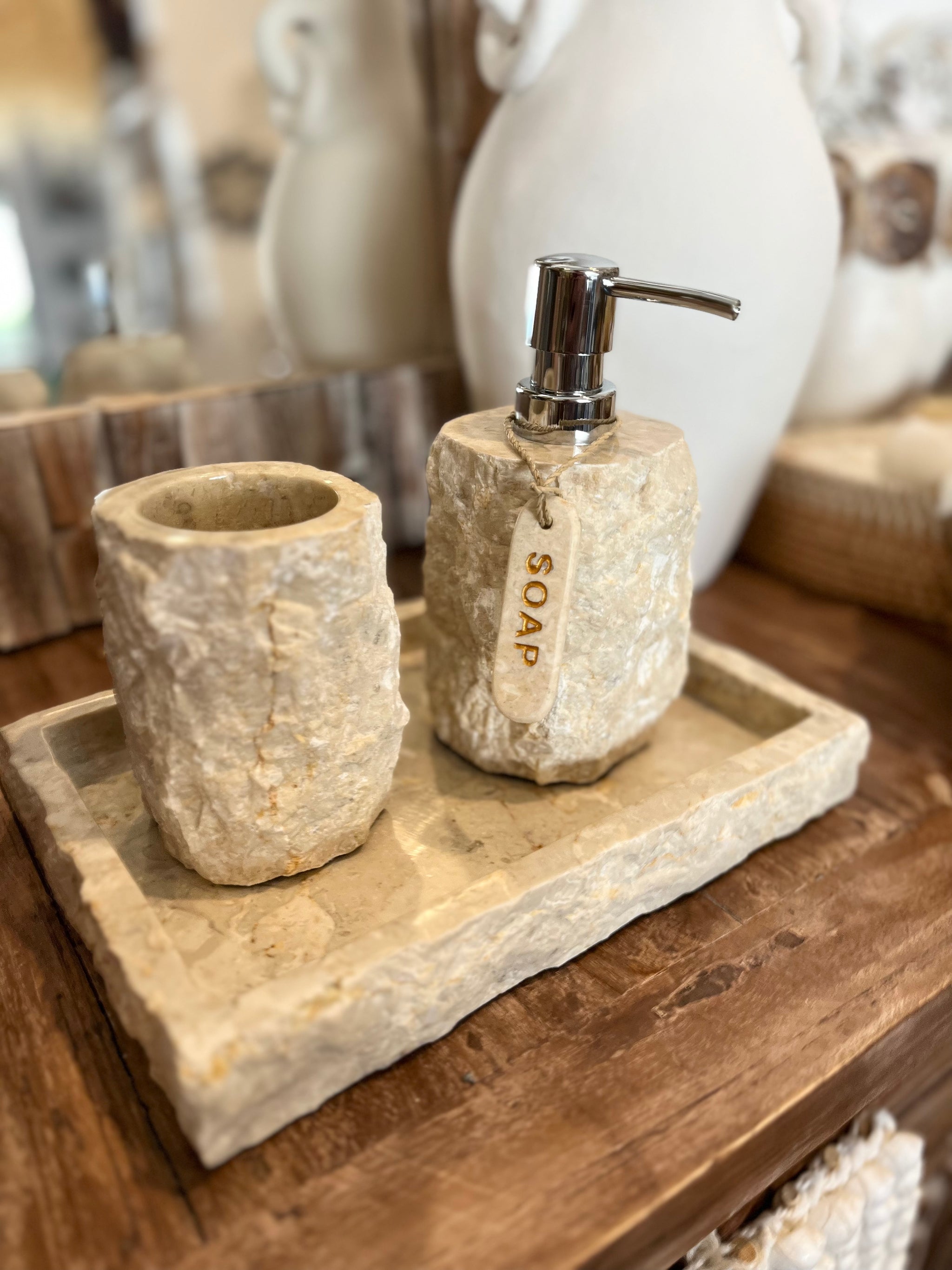 Marble tray with natural edge. Natural - Bali Beach Beyond