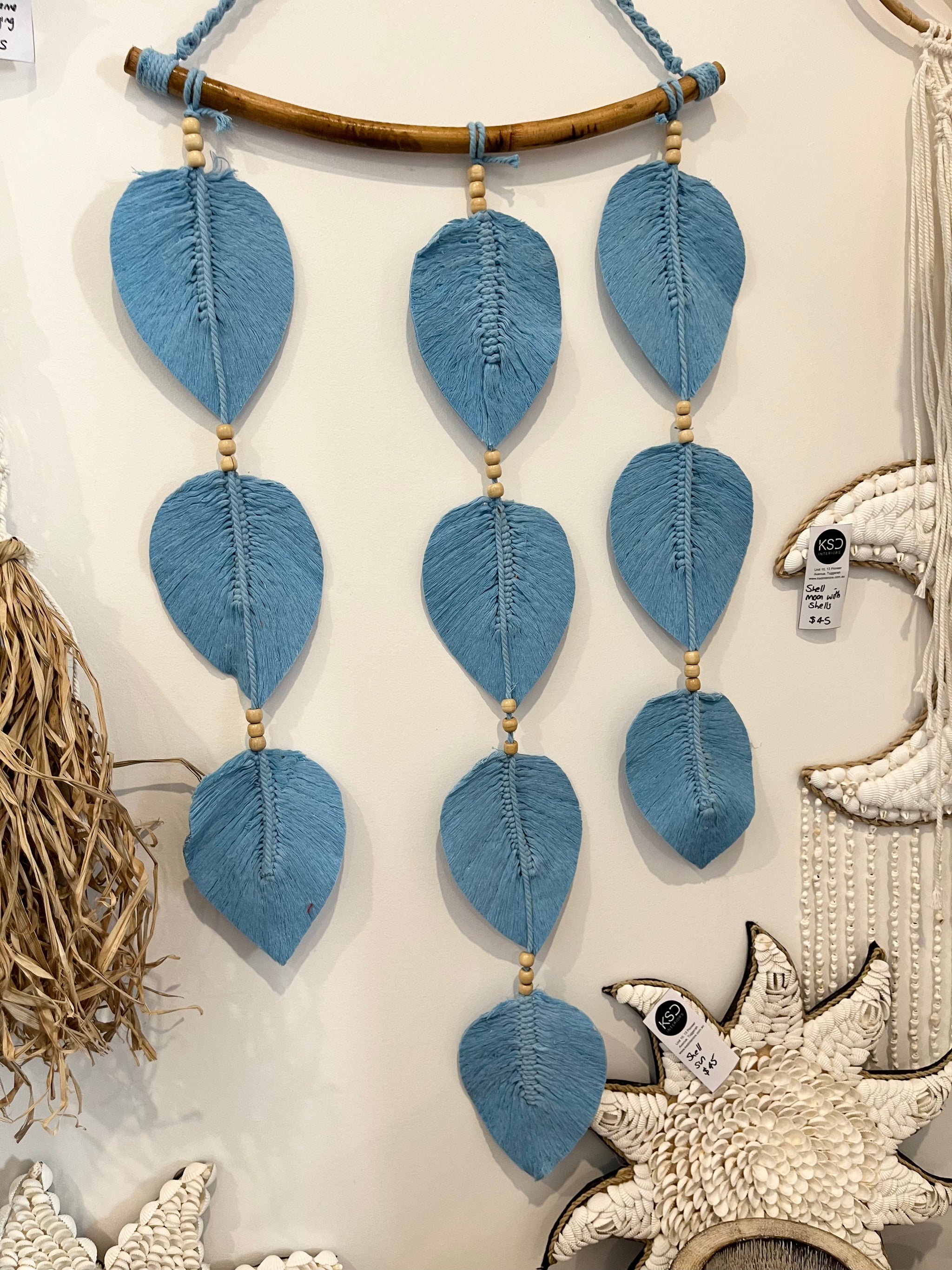 Macrame leaf wall hanging. Blue. - Bali Beach Beyond