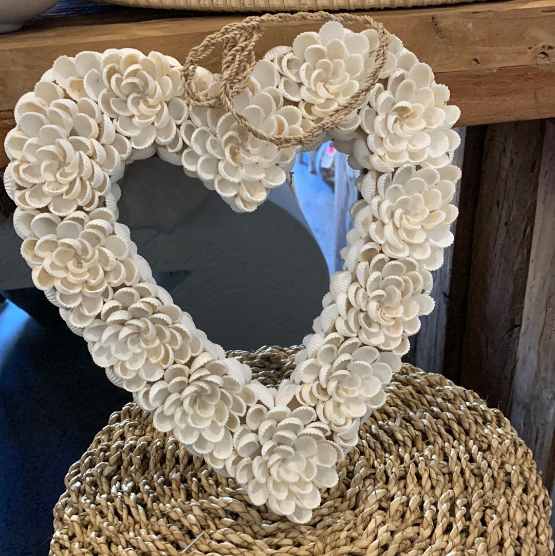 Shell heart. L. Flower design - Bali Beach Beyond
