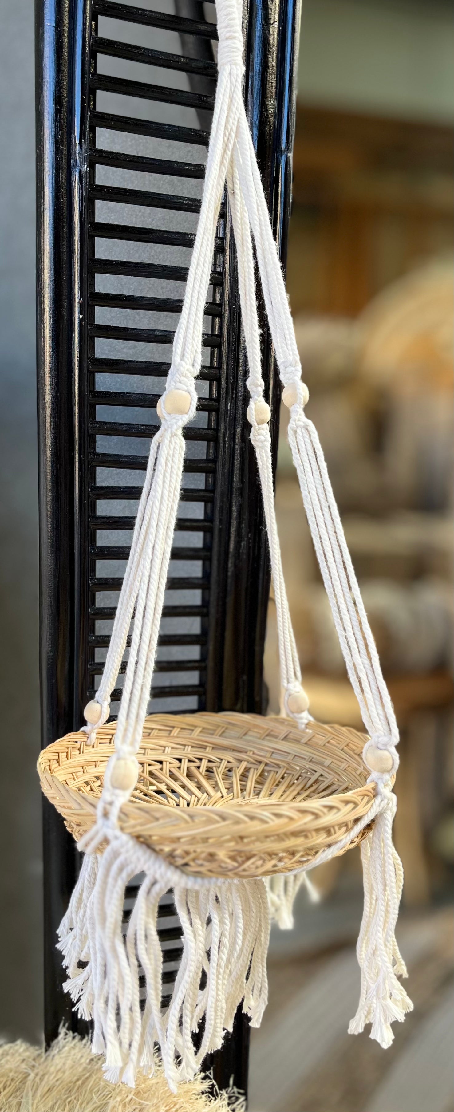 Woven basket / plant hanger - Bali Beach Beyond