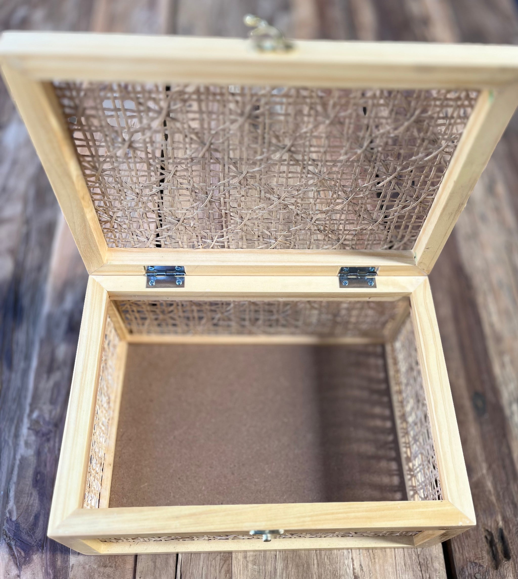 Rattan jewellery box / storage box - Bali Beach Beyond