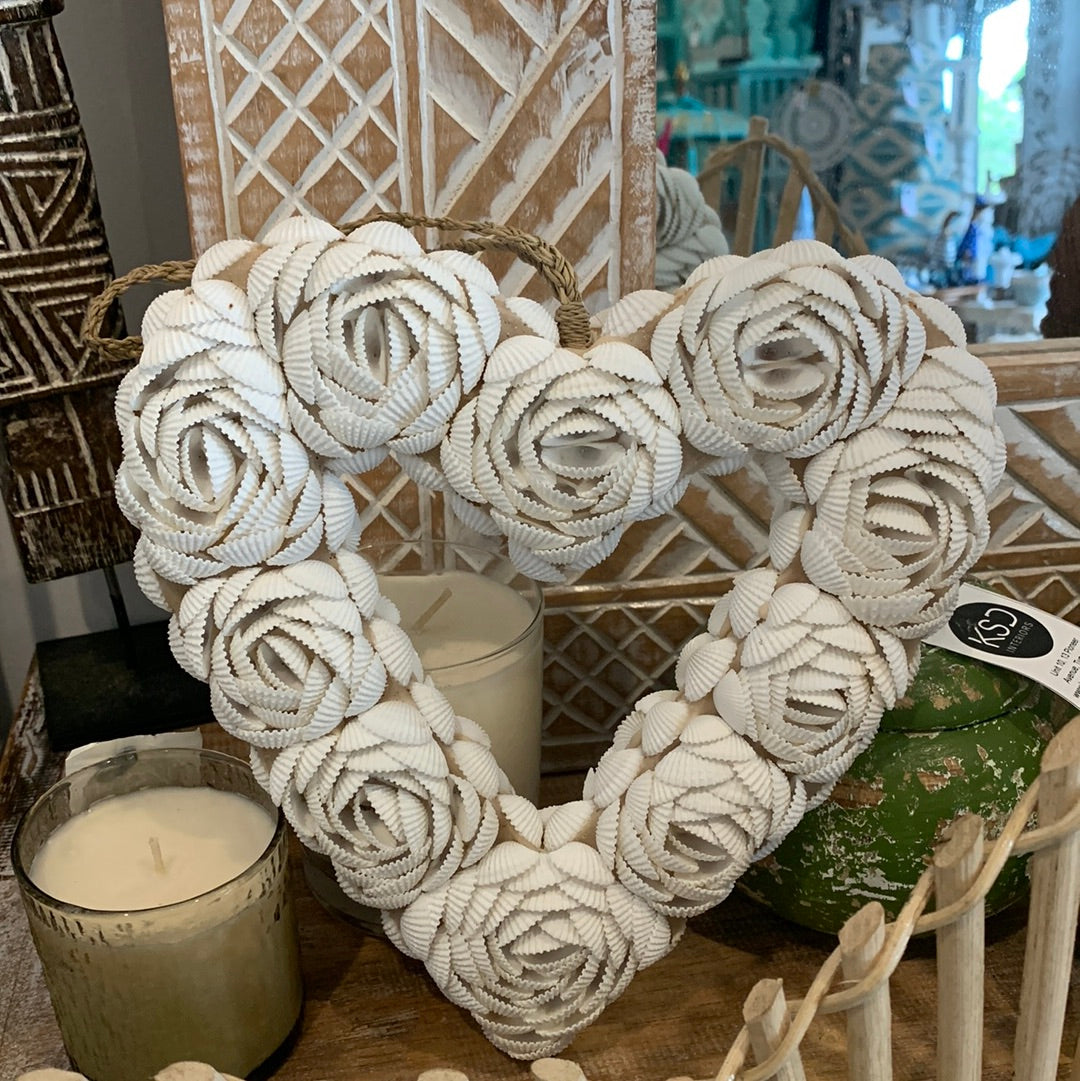 Shell heart. M. Closed flower style - Bali Beach Beyond