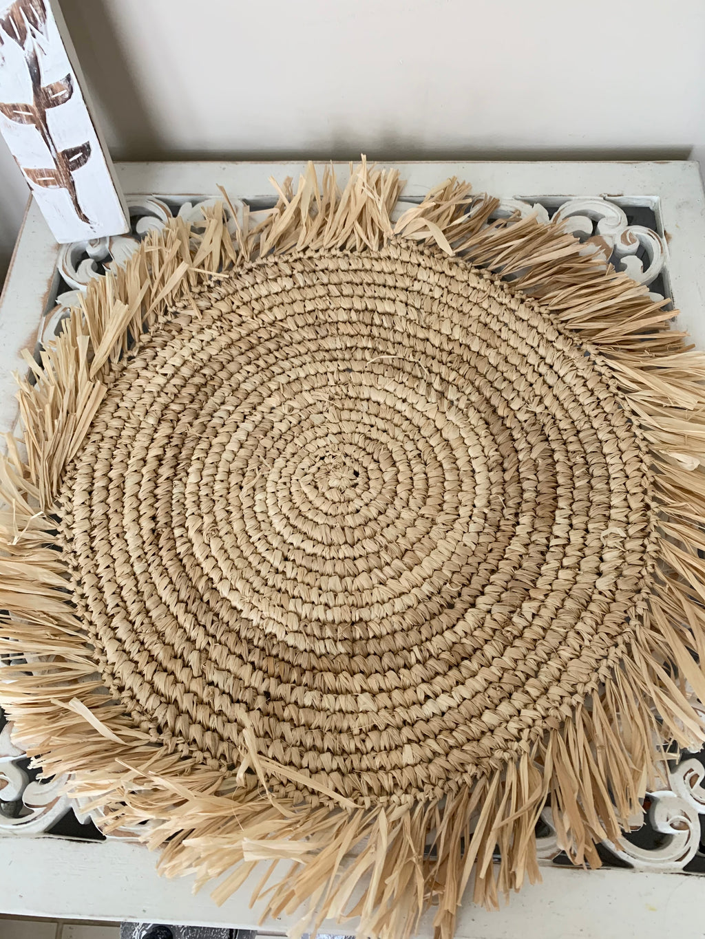 Raffia placemat with fringe. 45cm - Bali Beach Beyond