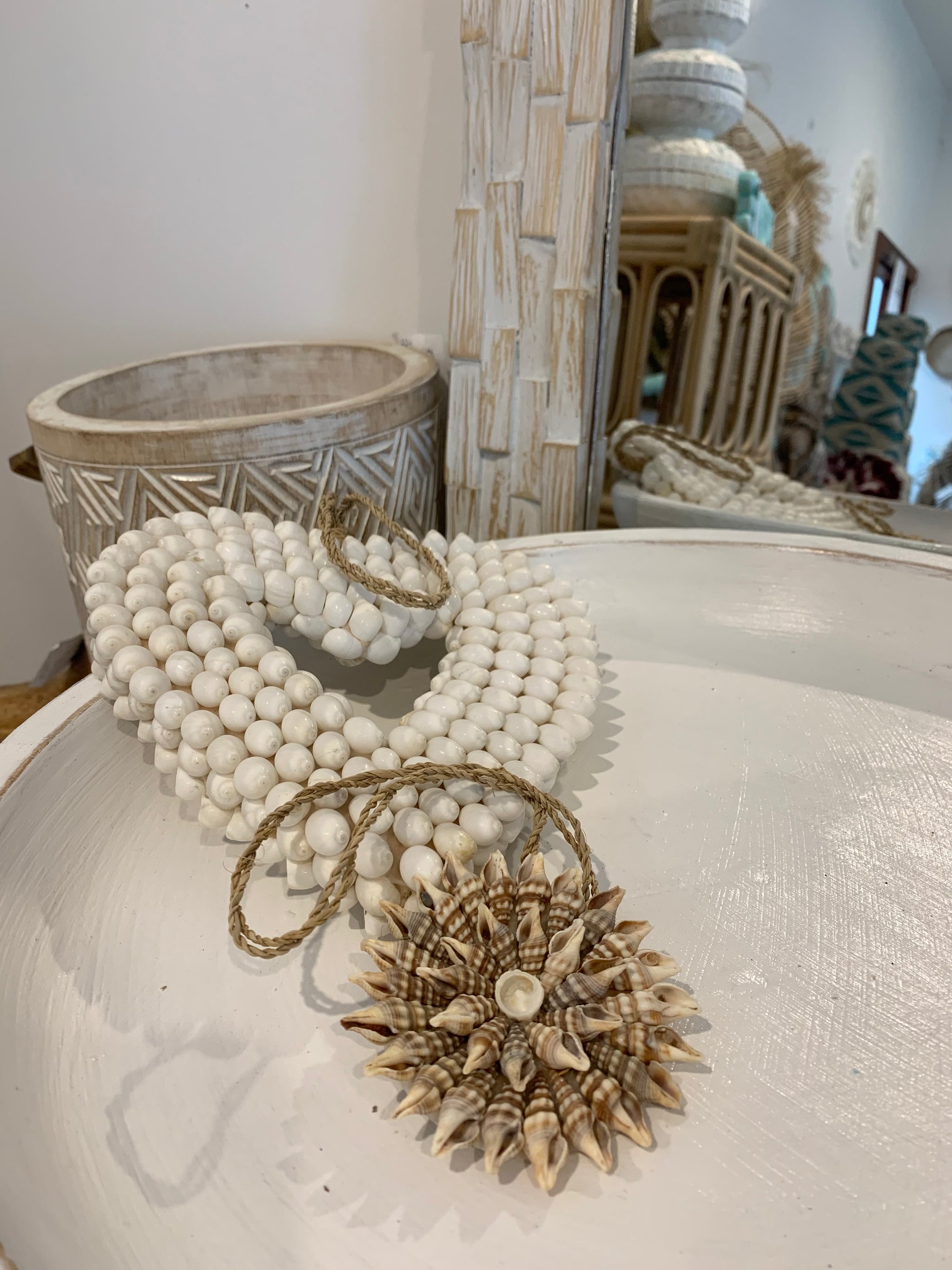 Brown shell decoration. 8cm - Bali Beach Beyond