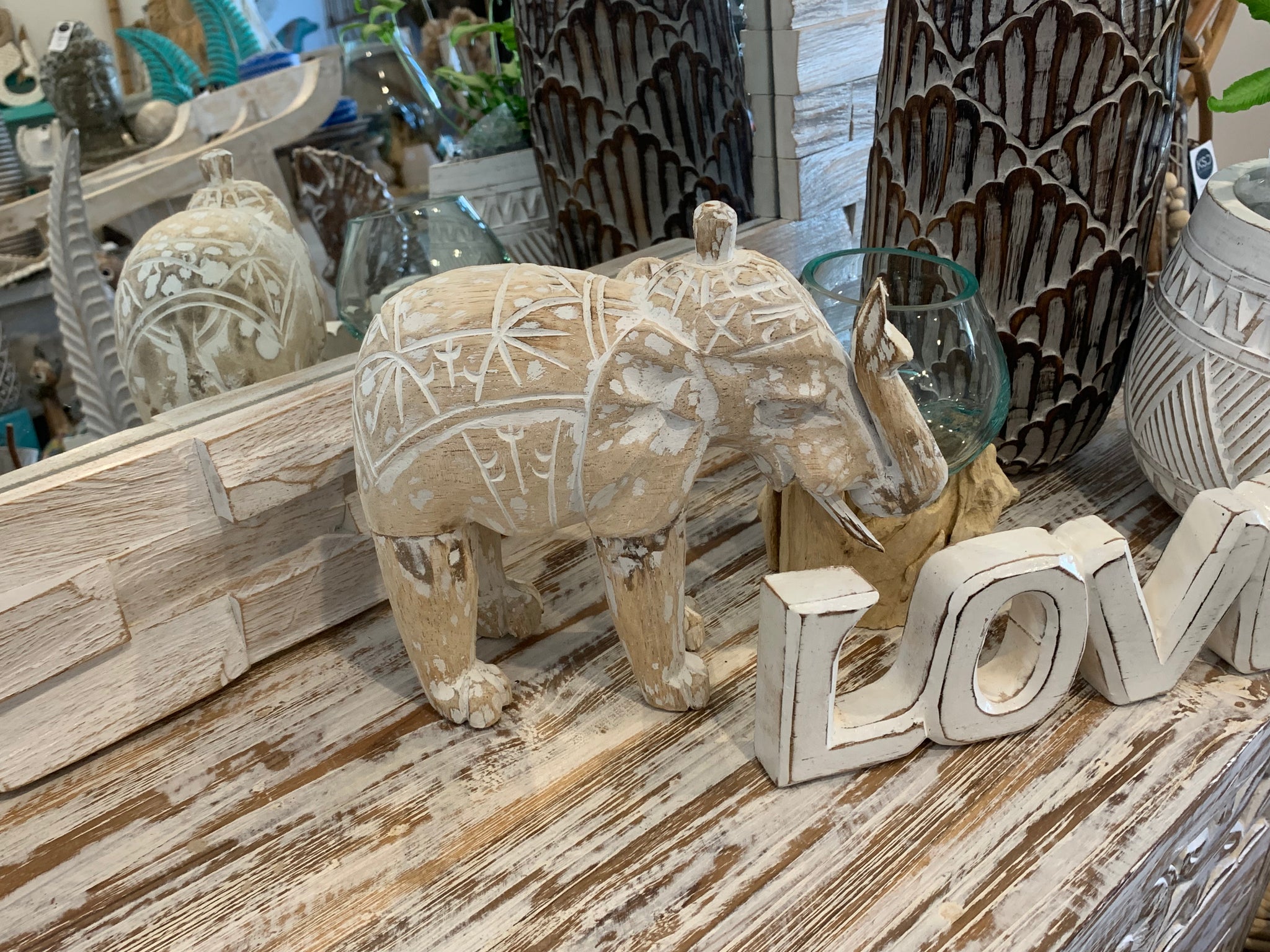 Timber handcarved elephants white wash. Medium - Bali Beach Beyond