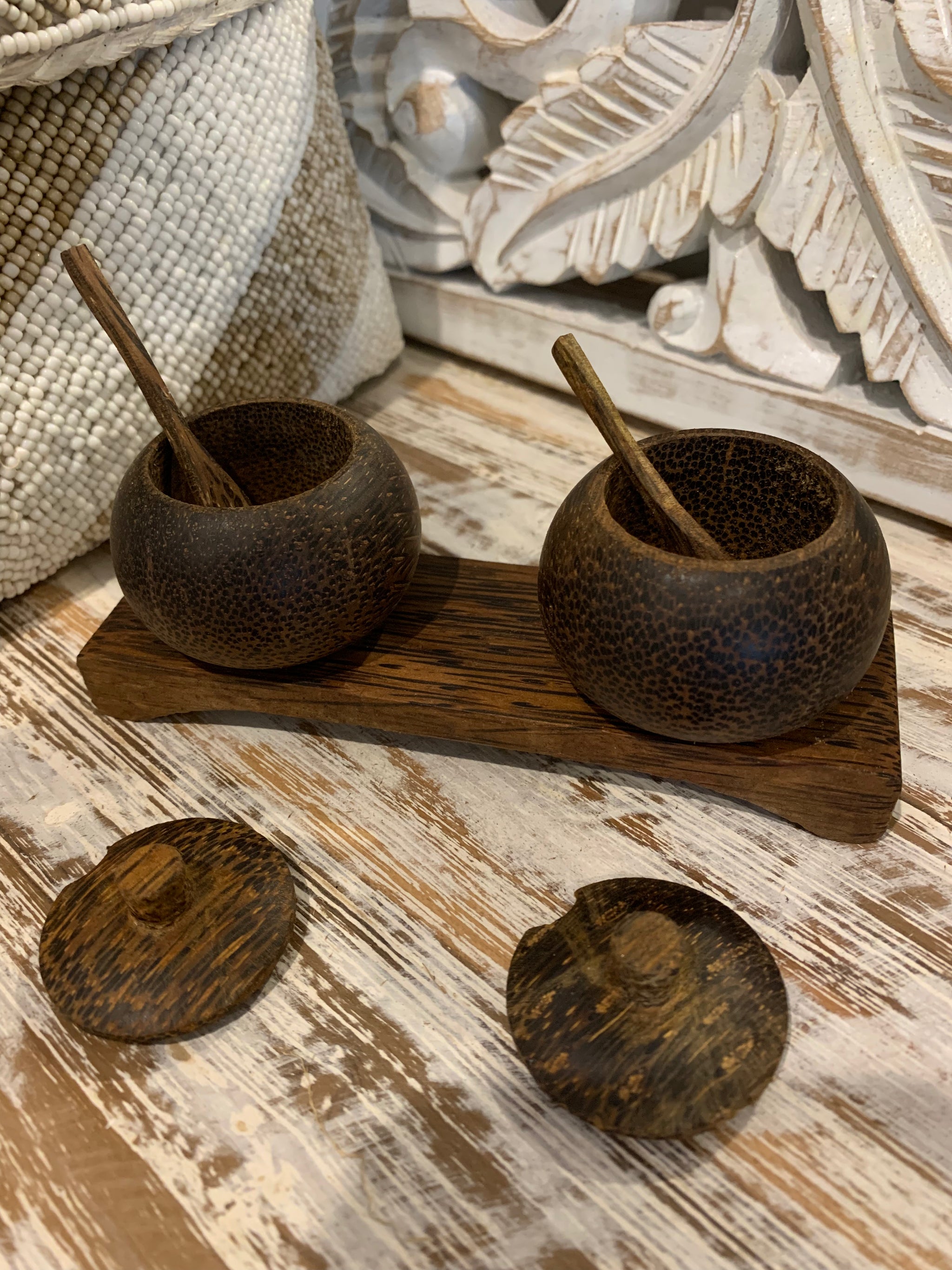 2 timber bowls on stand. Includes spoons - Bali Beach Beyond