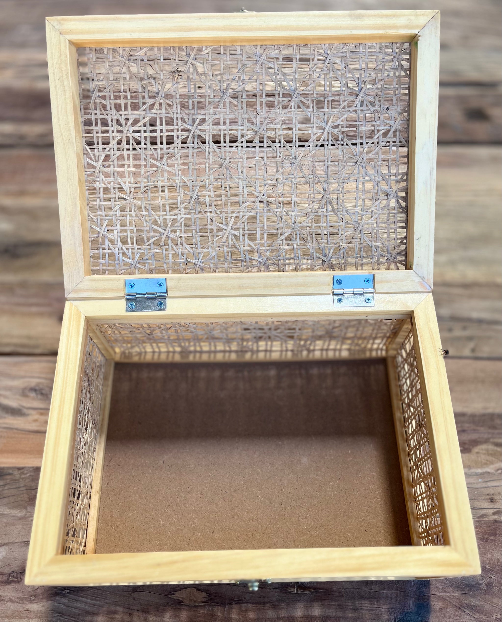 Rattan jewellery box / storage box - Bali Beach Beyond