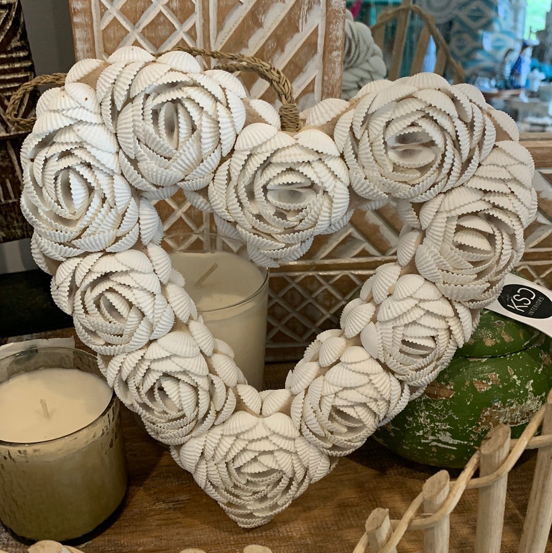 Shell heart. M. Closed flower style - Bali Beach Beyond