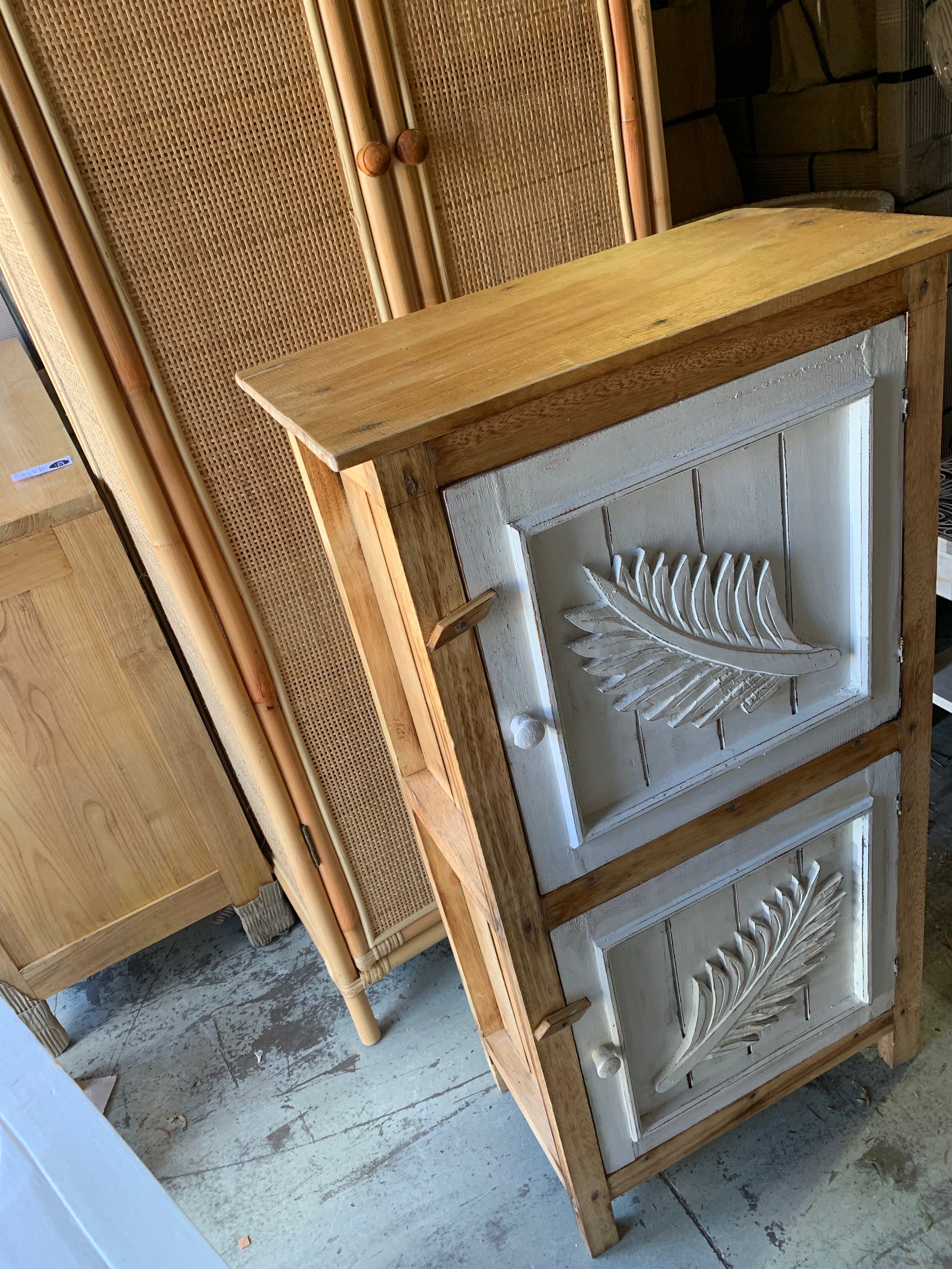 Carved double leaf white timber cabinet with 2 doors - Bali Beach Beyond