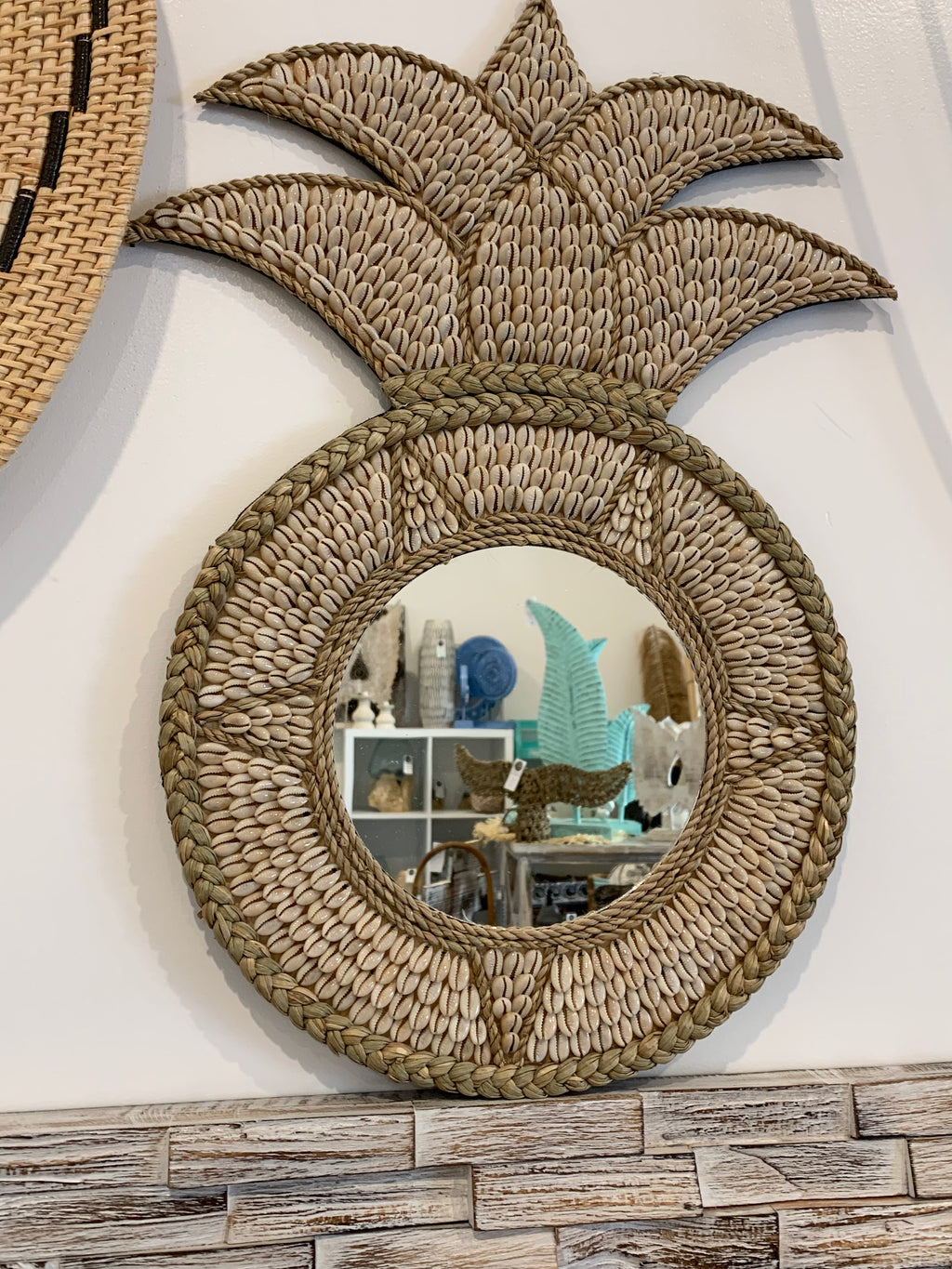 Shell pineapple mirror with natural shells - Bali Beach Beyond