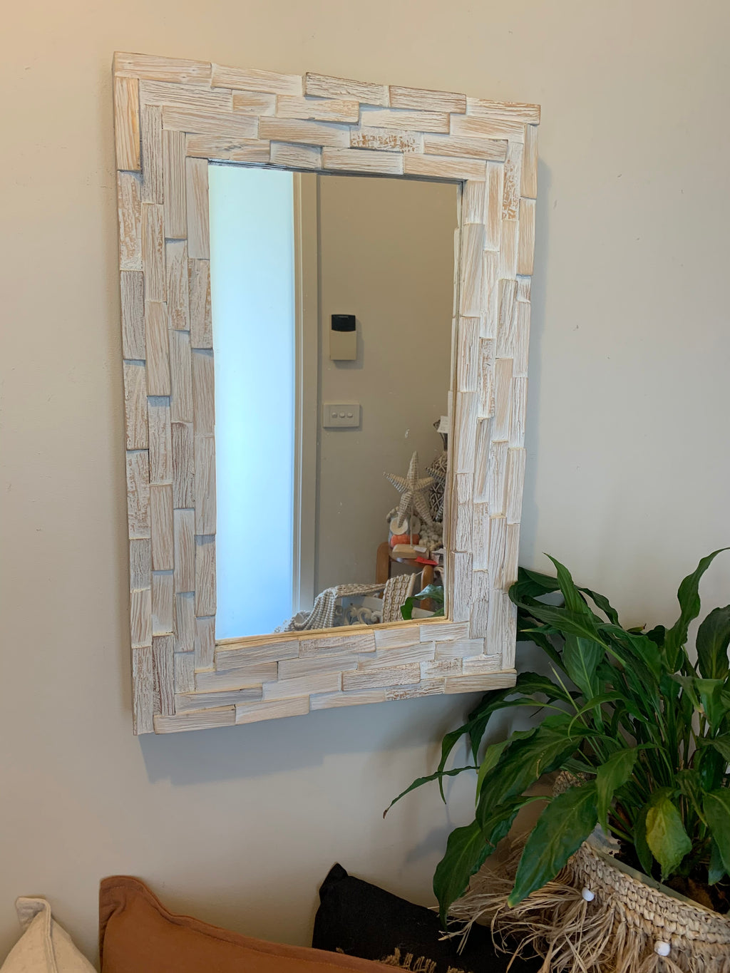 Timber mirror. Natural / white wash. - Bali Beach Beyond