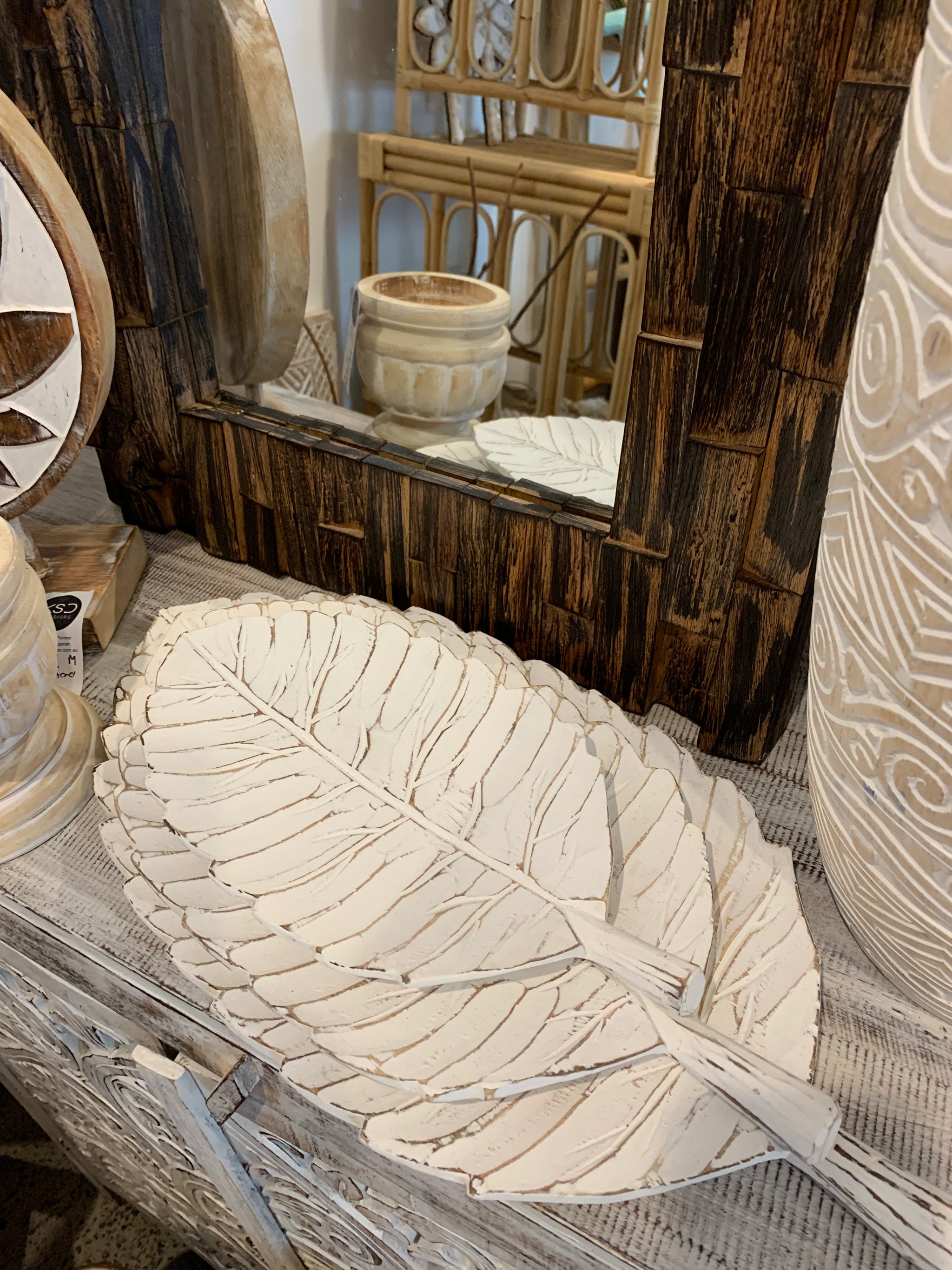 Set 3 timber leaf platters. Rustic white finish - Bali Beach Beyond