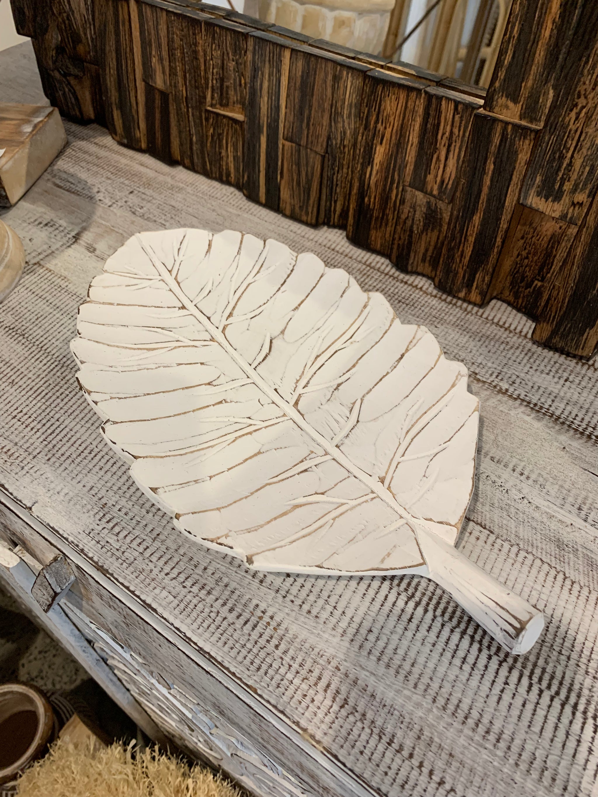 Timber leaf platter. Rustic white finish. Small - Bali Beach Beyond
