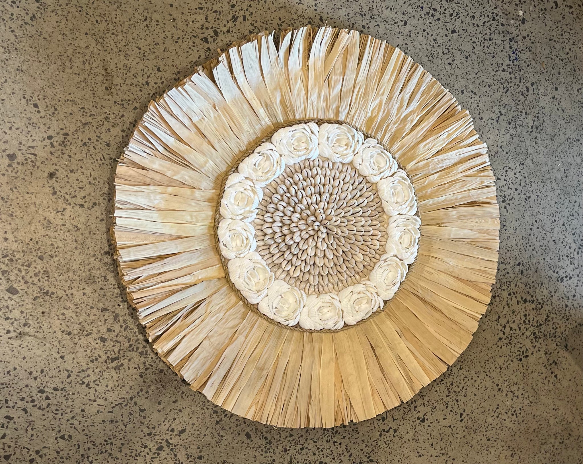 Set 3 raffia juju with white flower shell detail - Bali Beach Beyond