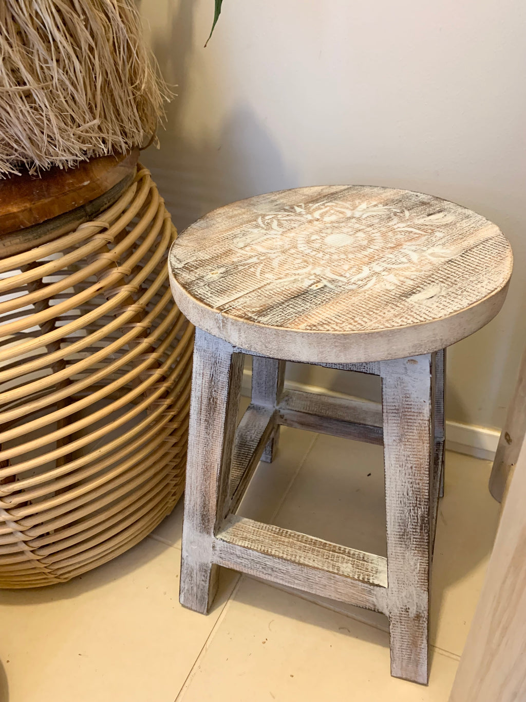 Stool with mandala 40cm h - Bali Beach Beyond