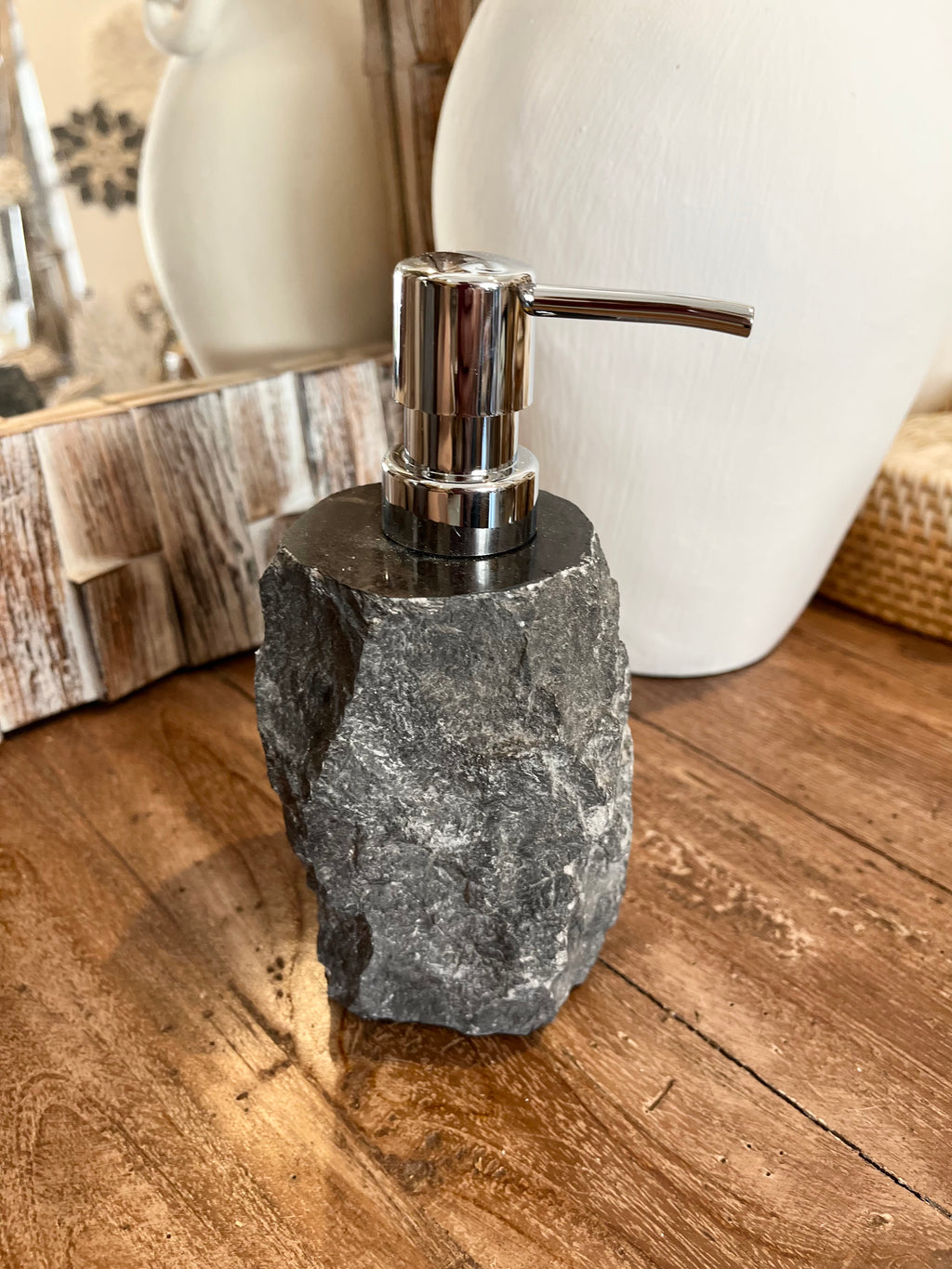 Marble soap / shampoo dispenser. Black - Bali Beach Beyond