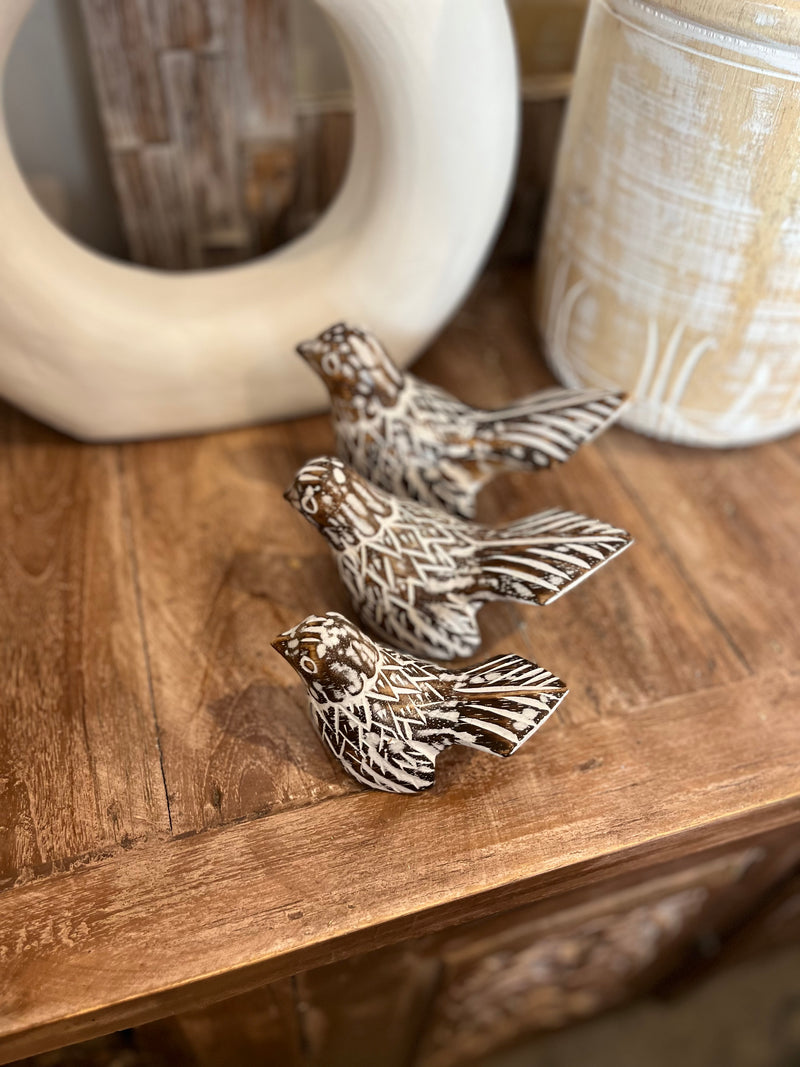 Set 3 timber handcarved birds. Brown