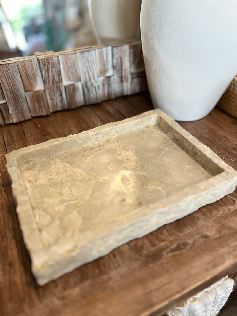 Marble tray with natural edge. Natural