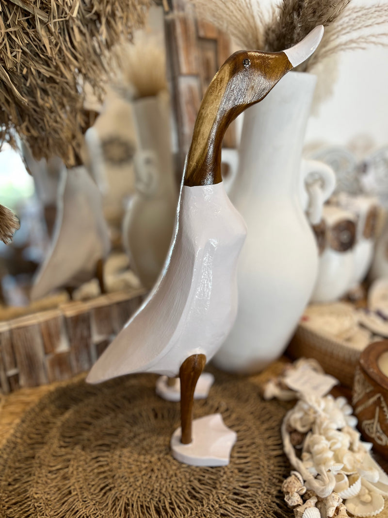 Timber handpainted white duck  L