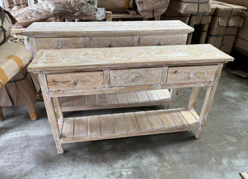 Timber sideboard with 3 drawers. Carved top.