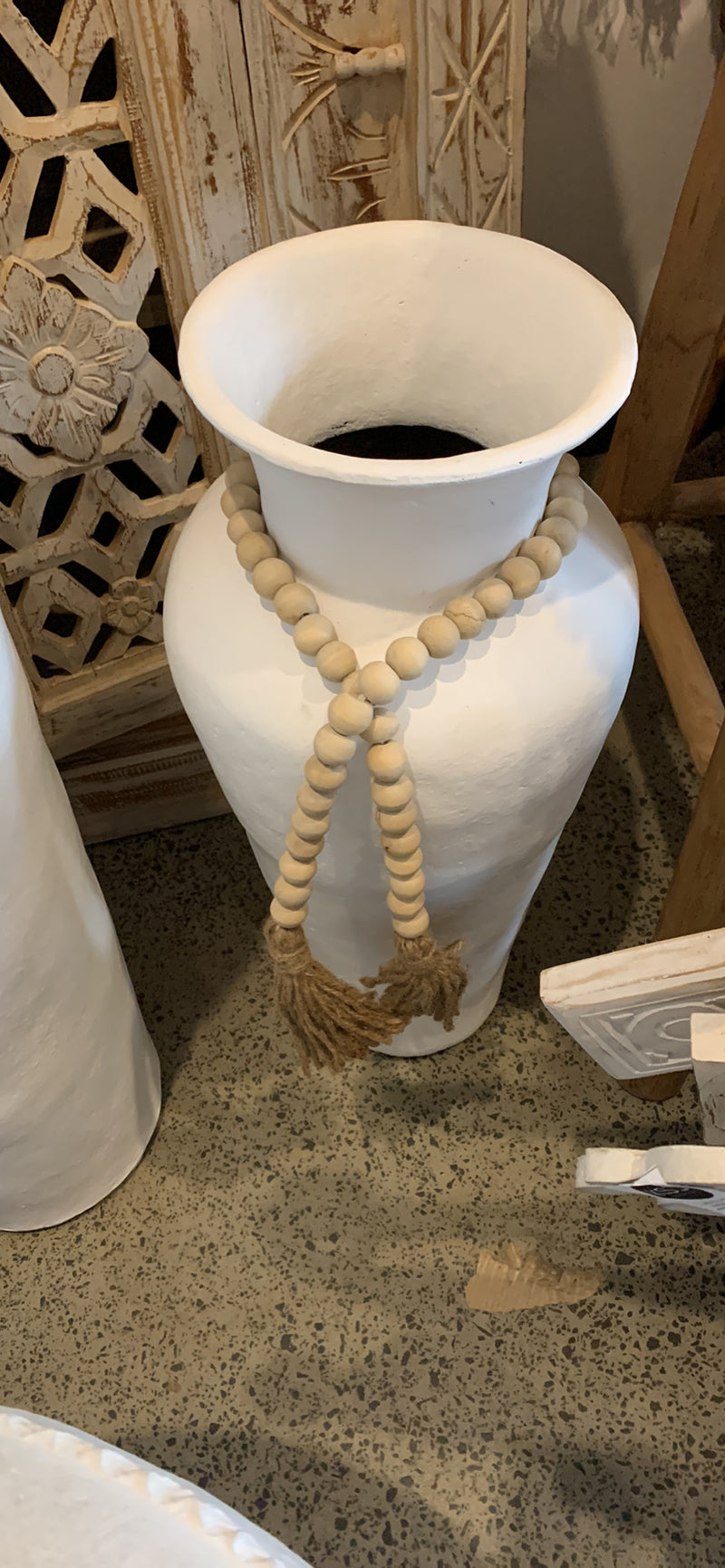 Natural bead with natural tassel garland