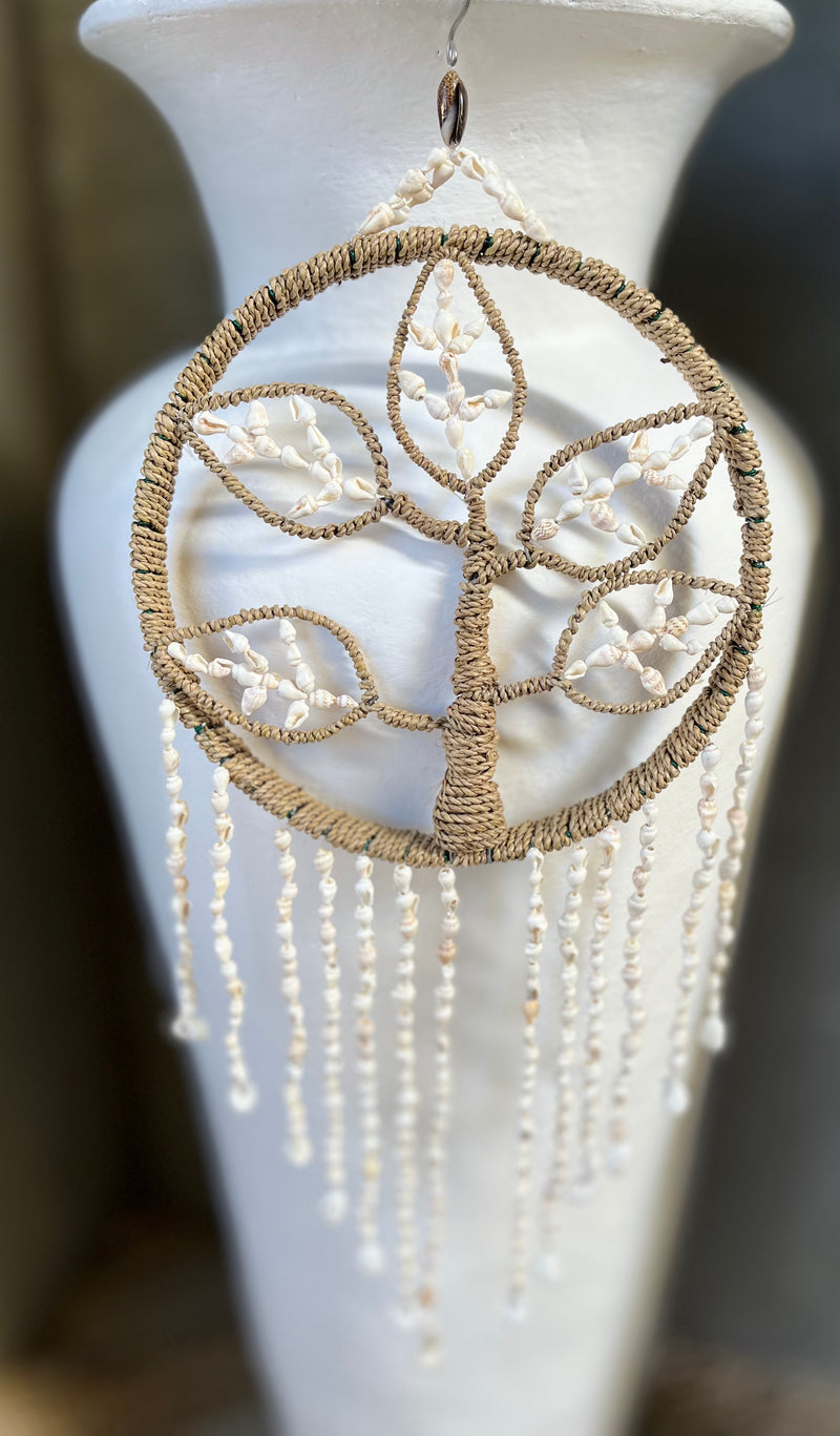 Tree of life shell hanging 20cm