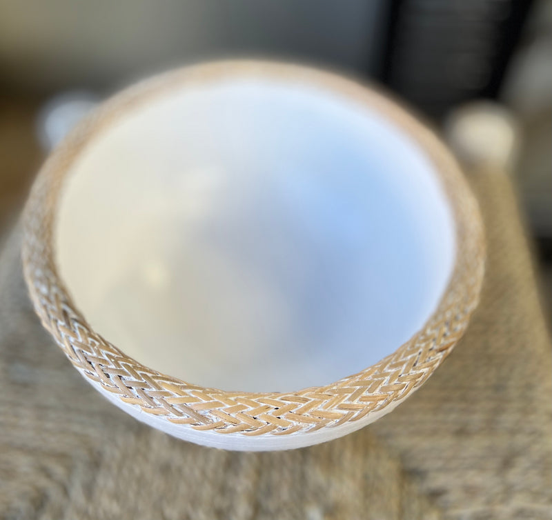 White timber bowl with decorative trim M