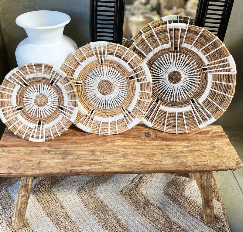 Woven wall platters natural and white. Set of 3