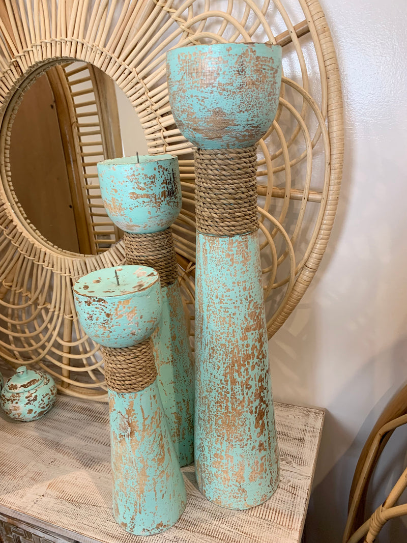 Set 3 timber candlesticks with rope. Aqua blue