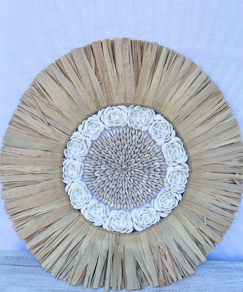 Raffia juju with natural and white shell centre 60cm L