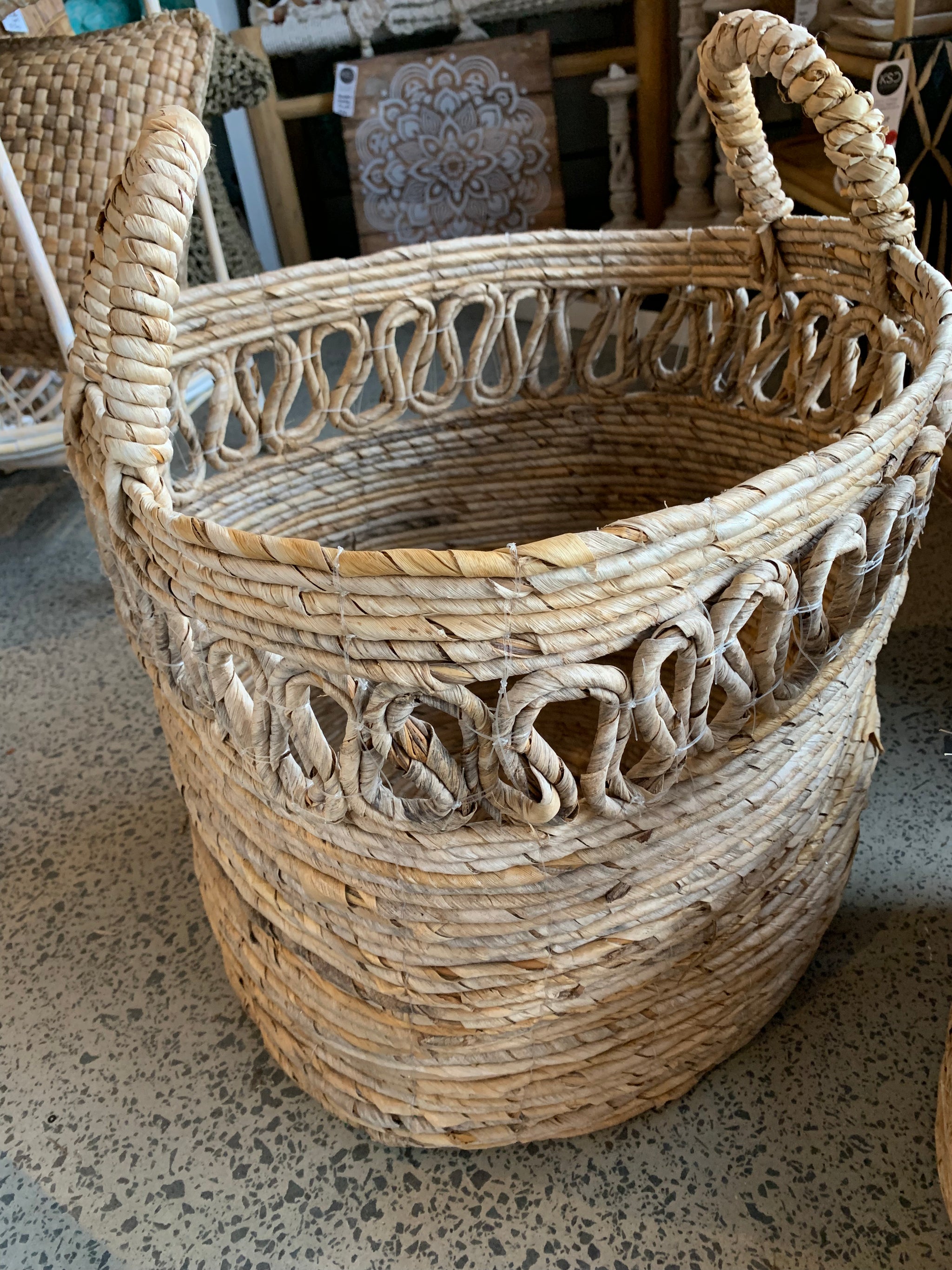 Set 3 woven baskets natural.  Usually $165