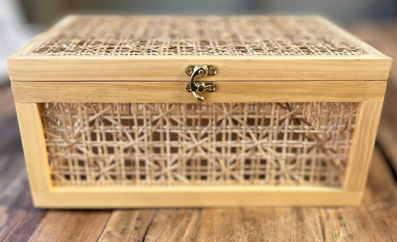 Rattan jewellery box / storage box