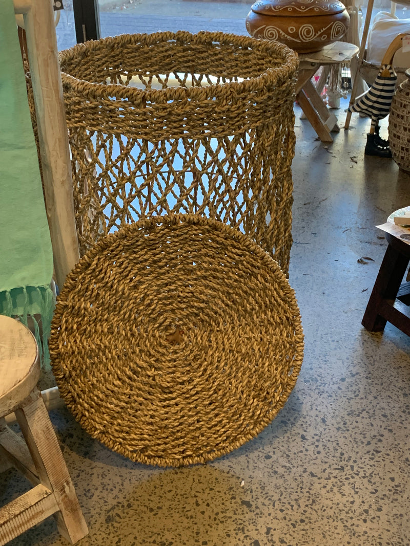 Open weave basket natural L