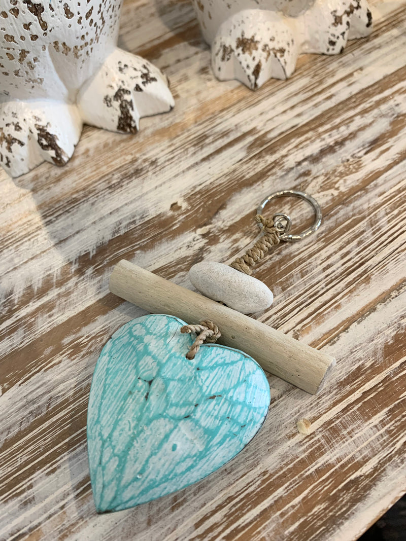 Timber heart keyring