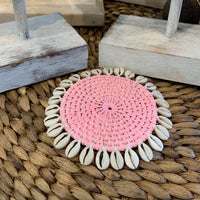 Pink rattan Coaster with natural shells