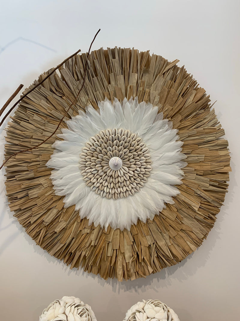 Juju raffia wall hanging with white feathers and natural shells 60cm