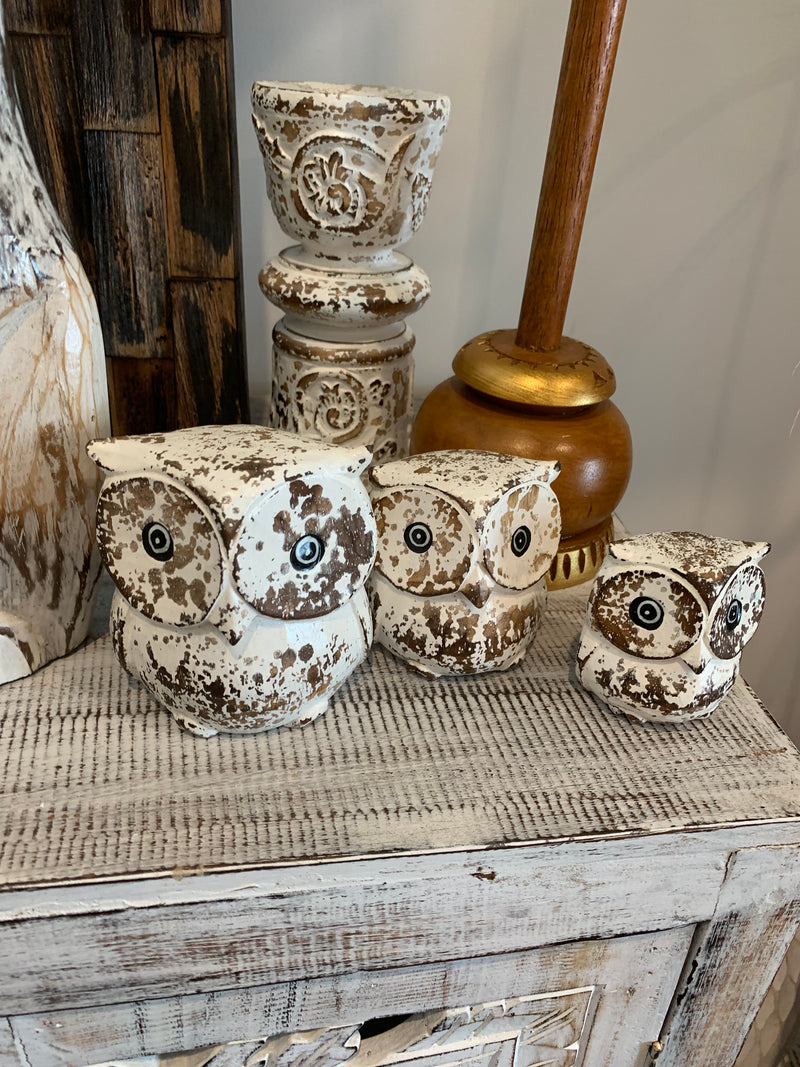 Rustic white timber owls. Set 3